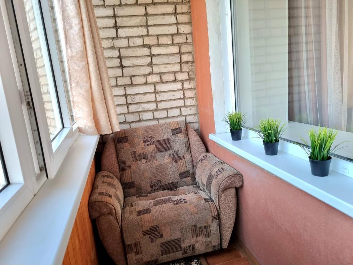Apartment На Стрелке С Красивым Видом На Иртыш Ustʼ-Kamenogorsk Exteriör bild